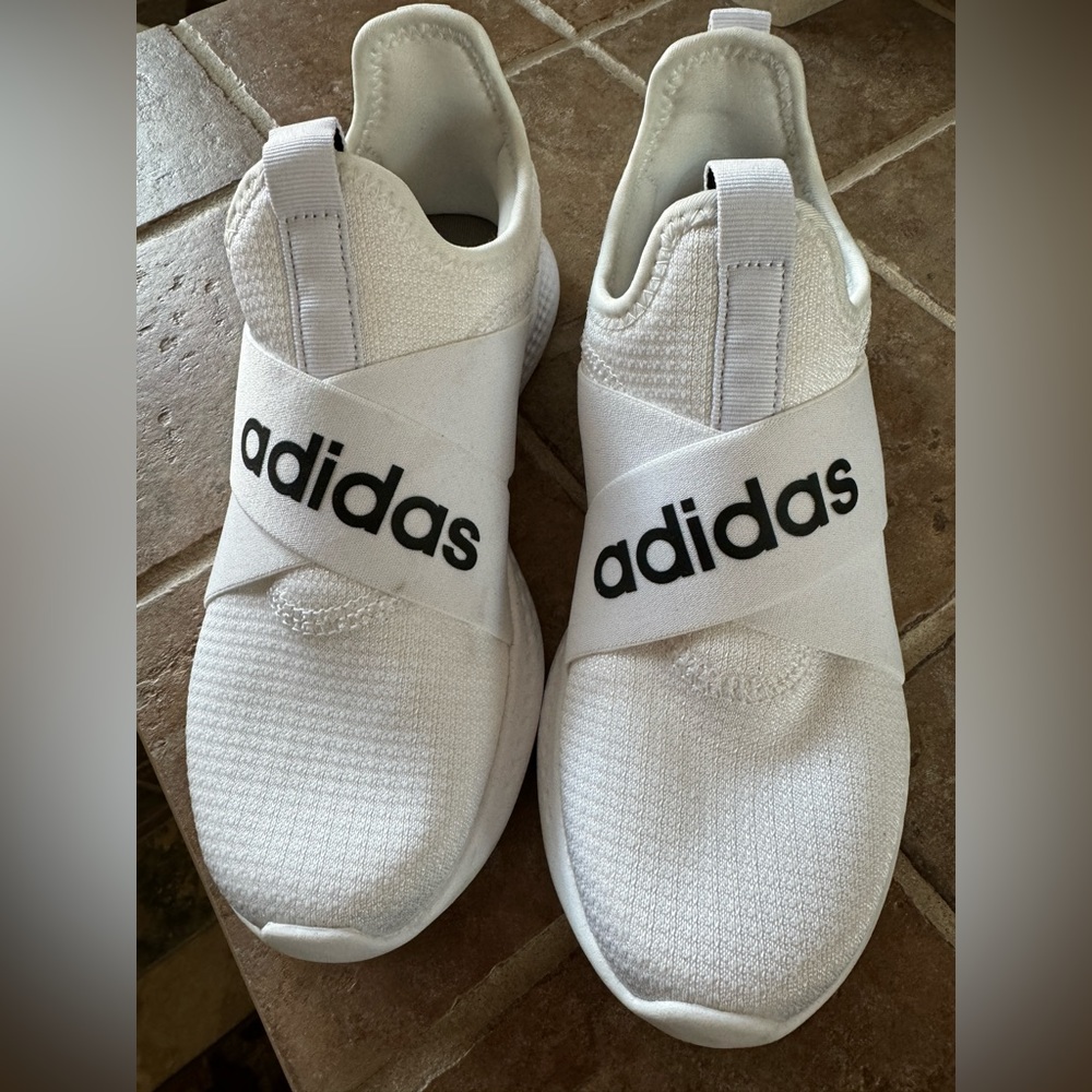 Adidas Tennis Shoes
